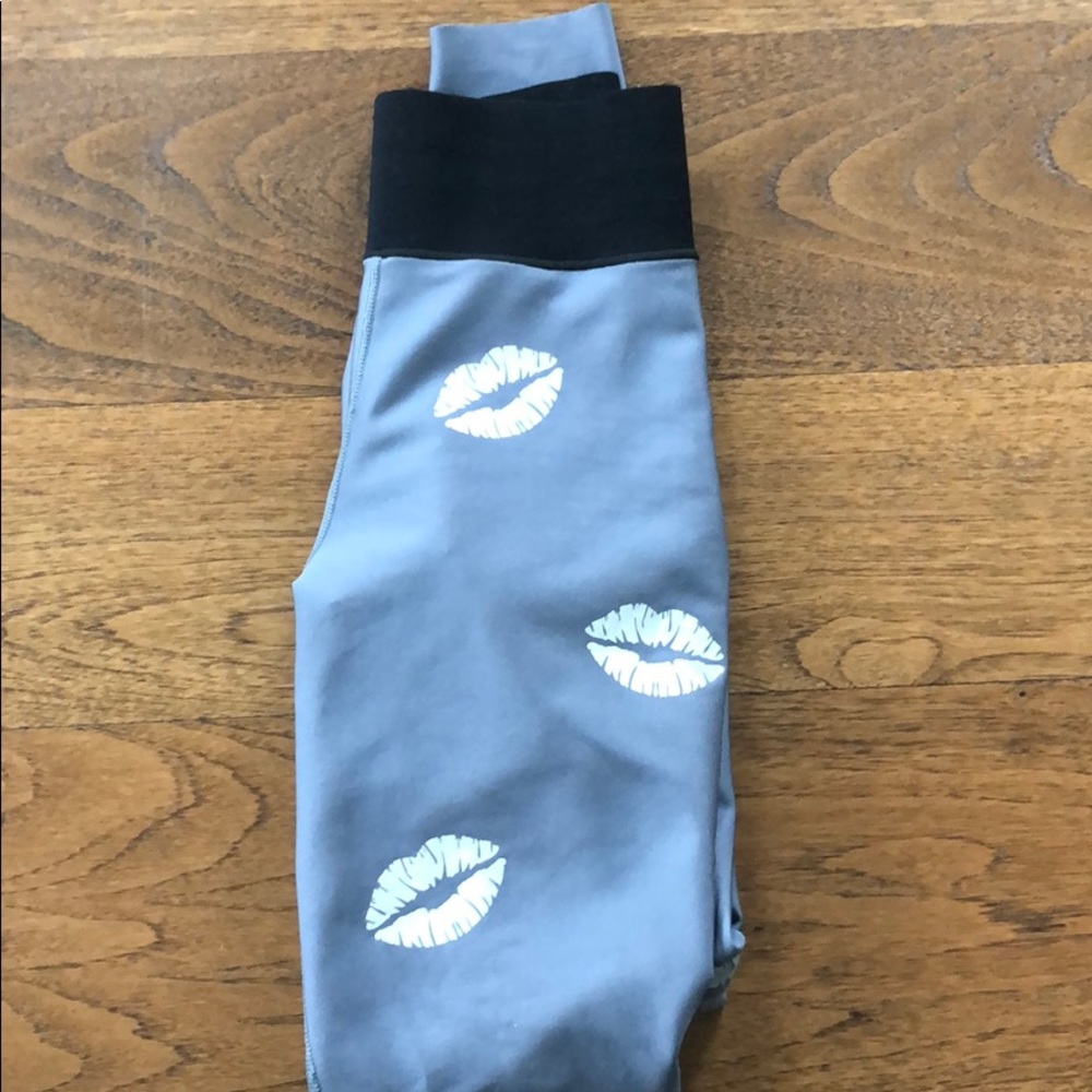 Ultracor silvery/ grey leggings
